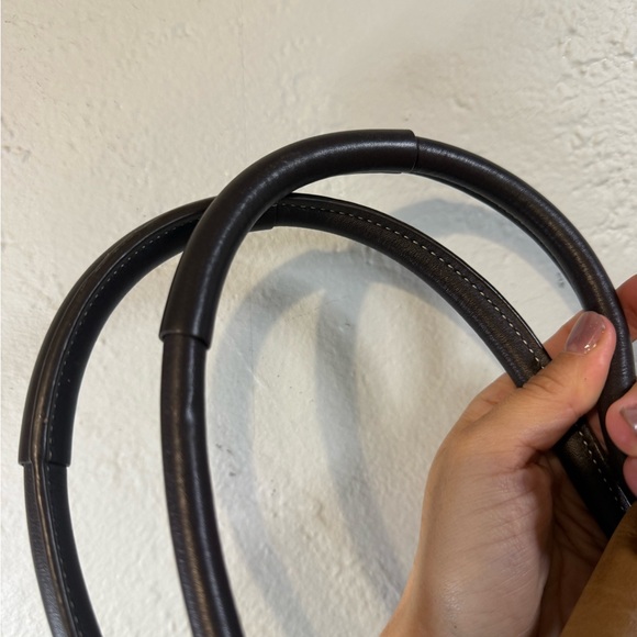 Coach SoHo flap satchel Camel leather shoulder bag - Picture 12 of 12